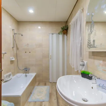 Sunny Maltese Townhouse Madonnina - Happy Διαμέρισμα