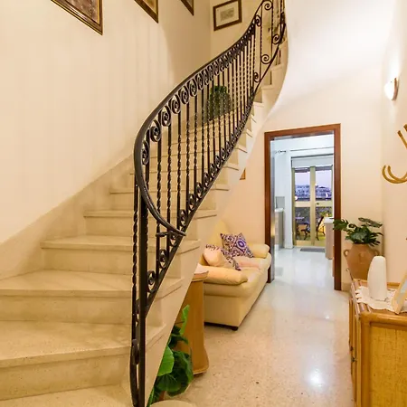 Sunny Maltese Townhouse Madonnina - Happy Kalkara