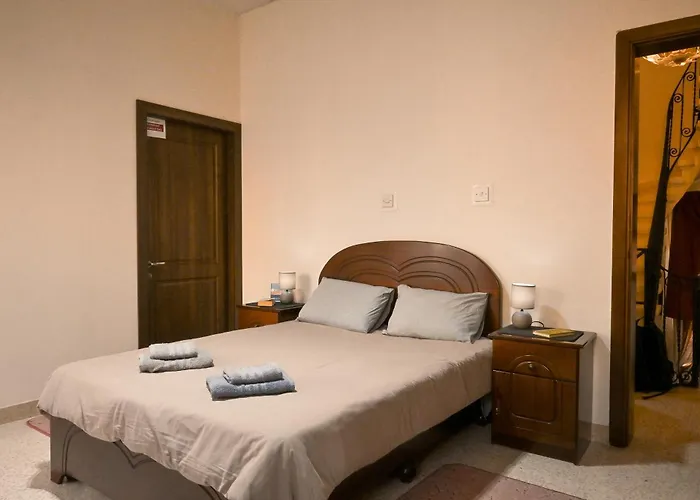 Lägenhet Sunny Maltese Townhouse Madonnina - Happy Kalkara