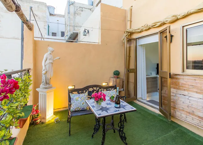 Sunny Maltese Townhouse Madonnina - Happy Apartamento *